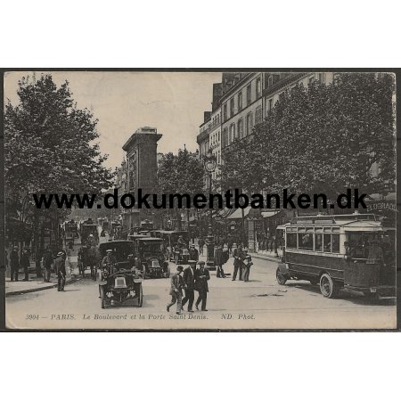 Le Boulevard et la Porte Saint Denis i Paris Frankrig Postkort