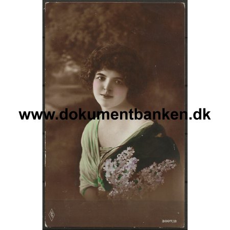 Dame med blomster Jersey England Postkort