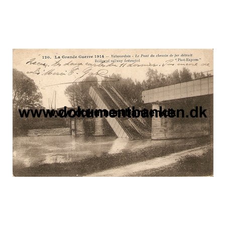 La Grande Guerre 1914. Valmondois. Le pont du chemin de fer detruit. Carte Postale