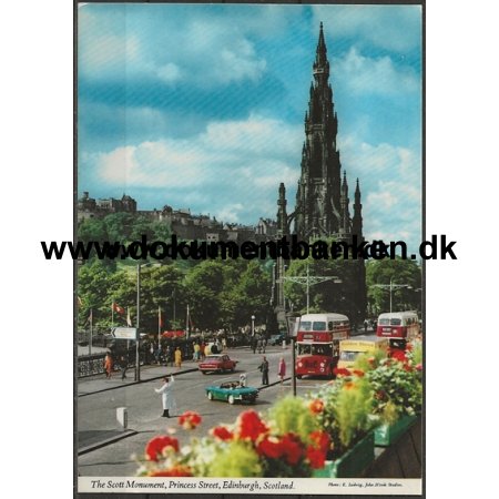 The Scott Monument Princess Street Edinburgh Scotland Postkort