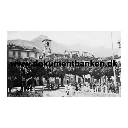 84. Cannobio, Lago Maggiore, Italia, Foto 1903