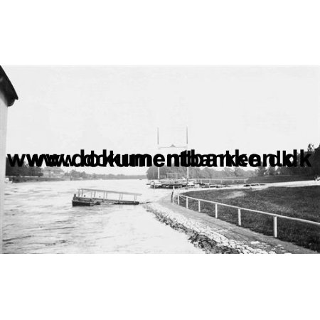 FOTO 96. Flodbillede, Tyskland, Foto, 1903